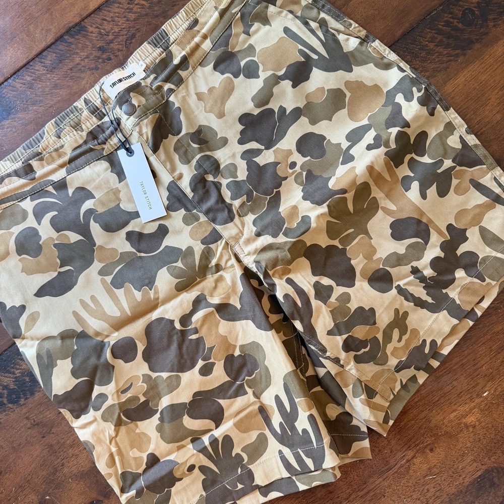 Taylor Stitch Mens 36 Adventure Shorts Brown Arid Camo Chino 8 Inch 2206ASBAC36